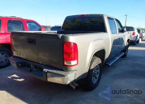 2007 GMC Sierra 1500 Sl z USA, uszkodzony, nr VIN 3GTEC13C17G543405